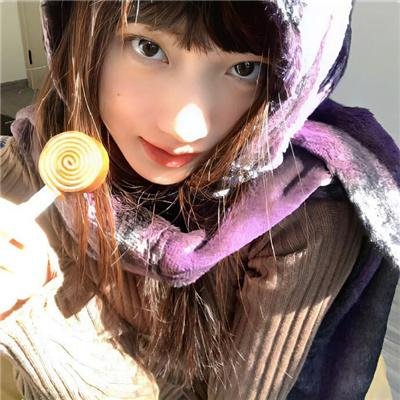 玛丽莲有深黑之眸
